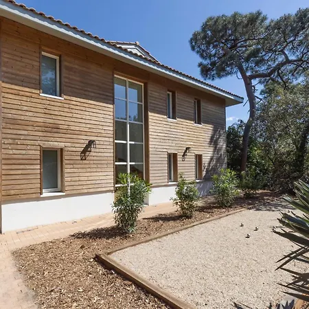 Bikiak, Proche De La Plage, Coeur Mouleau Arcachon
