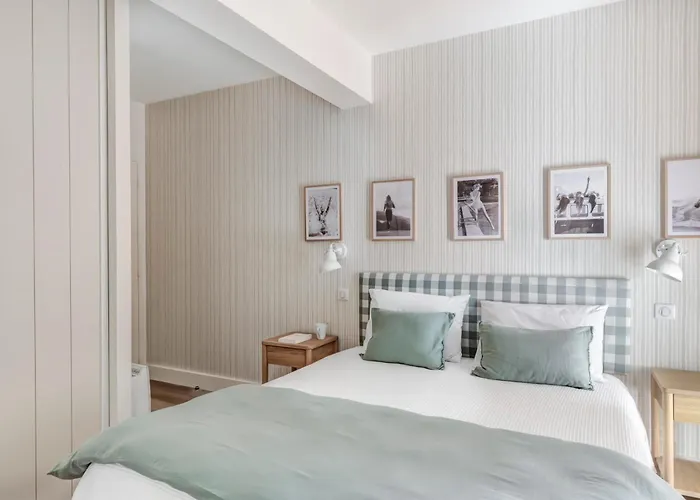 Bikiak, Proche De La Plage, Coeur Mouleau Arcachón